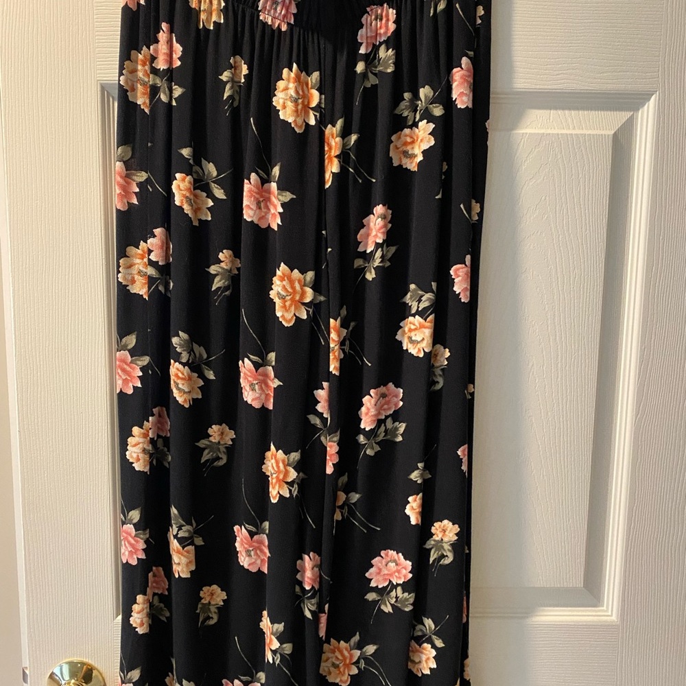 American Eagle Flowy Pants